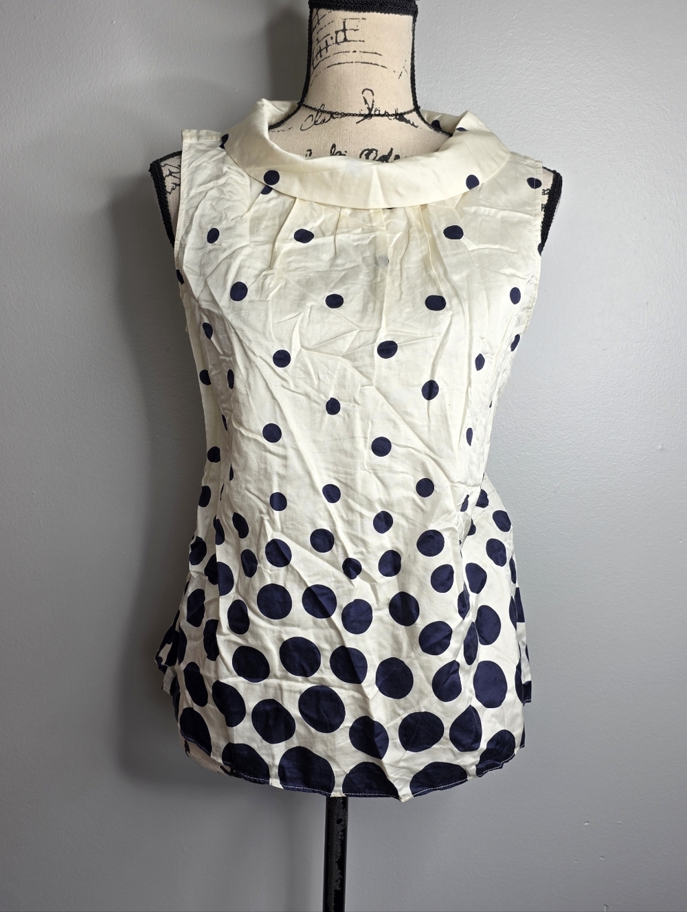 Talbots Silk Blend Polka Dot Sleeveless Blouse Cream Navy Blue Small